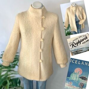 v i n t a g e :: Hilda Icelandic Nordic Pure Wool Coat Fuzzy Warm